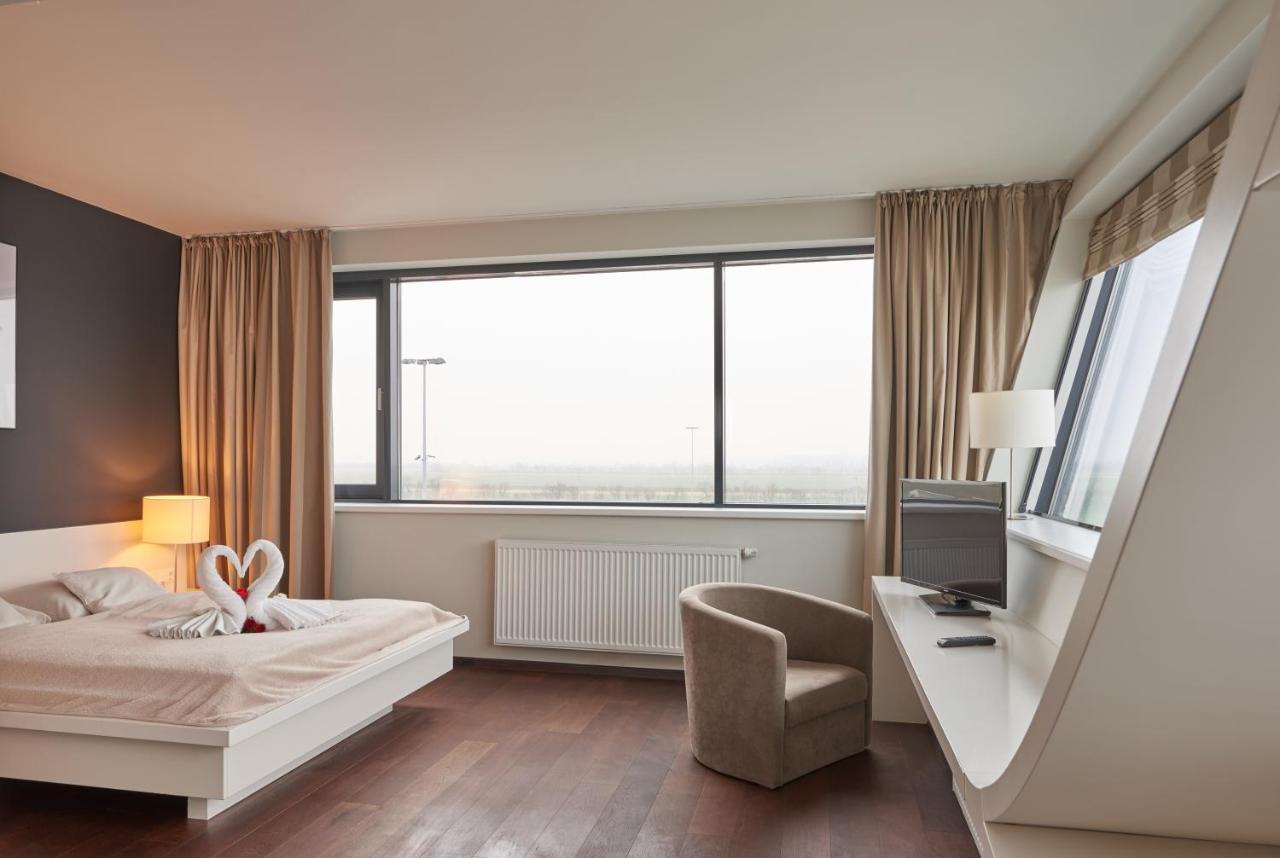Rosenberger Seminar-Hotel Deutsch-Wagram Dış mekan fotoğraf